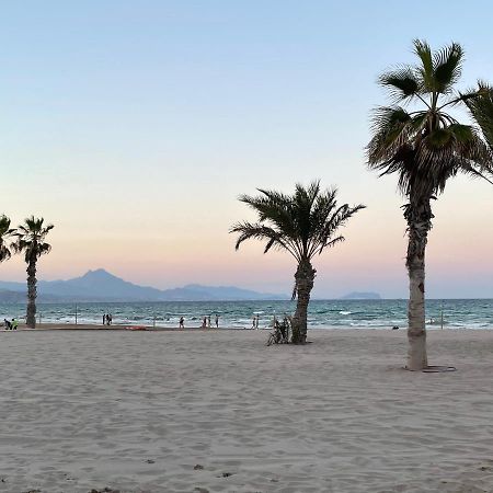 Villamarco Beach Home At Playa San Juan - Muchavista لقنت المظهر الخارجي الصورة